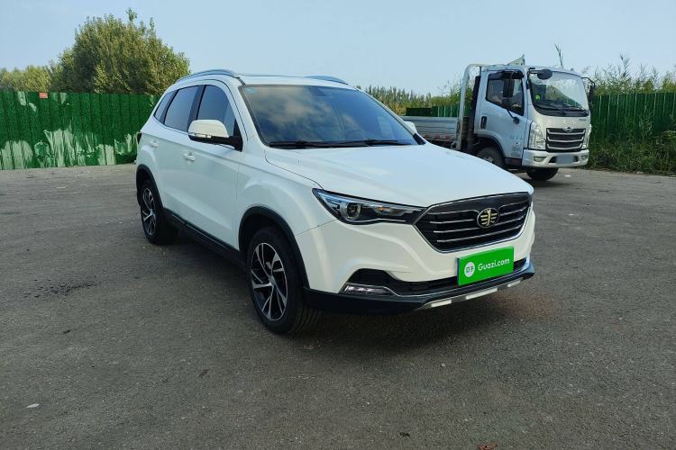 Used Bestune X40 2019 1.6L Automatic Luxury Edition China VI Front Right 45 Deg