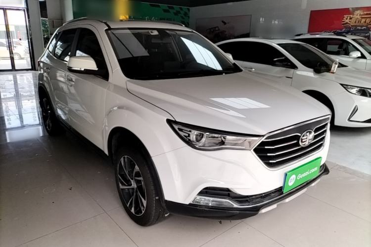 Used Bestune X40 2019 1.6L Automatic Luxury Edition China VI Front Right 45 Deg