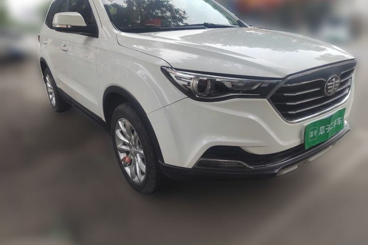 Used Bestune X40 2019 1.6L Manual Luxury Edition China VI Front Right 45 Deg