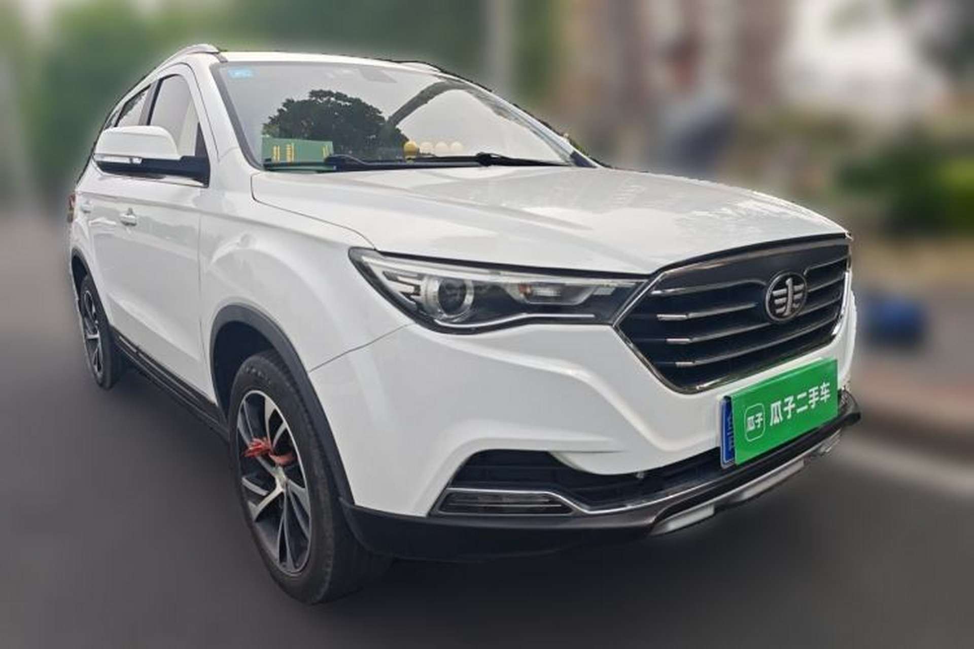 Used Bestune X40 2019 1.6L Manual Luxury Edition China V Front Right 45 Deg