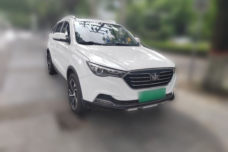 Used Bestune X40 2019 1.6L Automatic Luxury Version China V Emission Standard Front Right 45 Deg