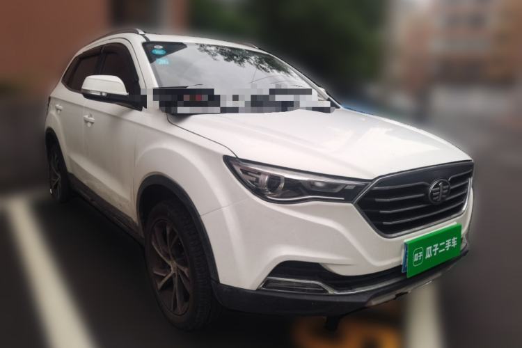 Used Bestune X40 2019 1.6L Manual Luxury Edition China VI Front Right 45 Deg