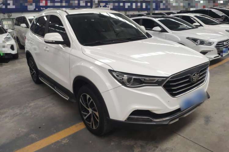 Used Bestune X40 2019 1.6L Manual Luxury Edition China V Front Right 45 Deg