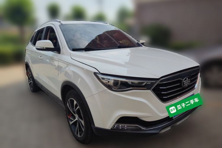 Used Bestune X40 2019 1.6L Automatic Luxury Edition China VI Front Right 45 Deg