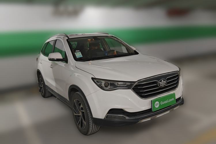 Used Bestune X40 2019 1.6L Automatic Luxury Edition China VI Front Right 45 Deg