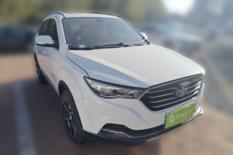 Used Bestune X40 2019 1.6L Automatic Luxury Edition China VI Front Right 45 Deg