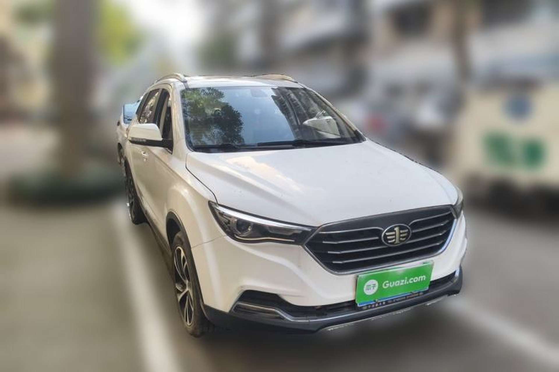 Used Bestune X40 2019 1.6L Automatic Luxury Edition China VI Front Right 45 Deg