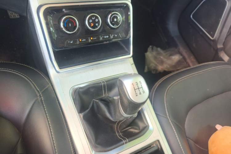 Used Bestune X40 2019 1.6L Manual Luxury Edition China VI Gear Lever