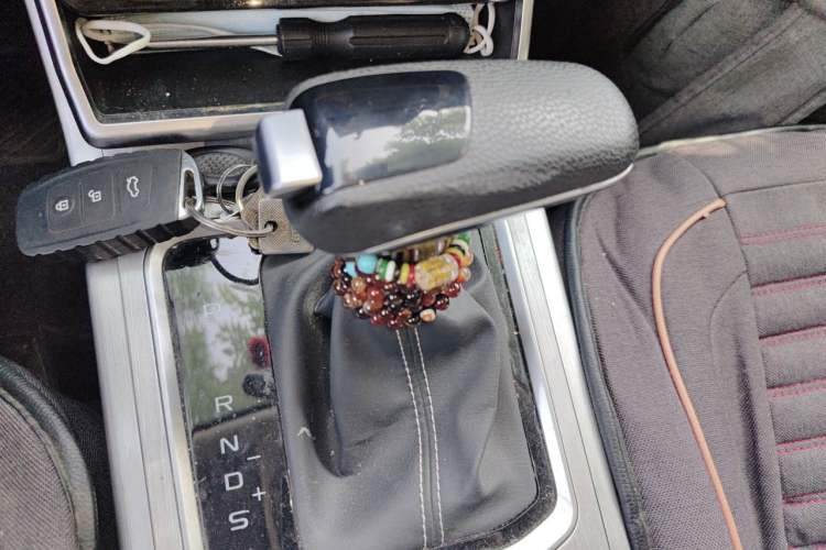Used Bestune X40 2019 1.6L Automatic Luxury Edition China VI Gear Lever