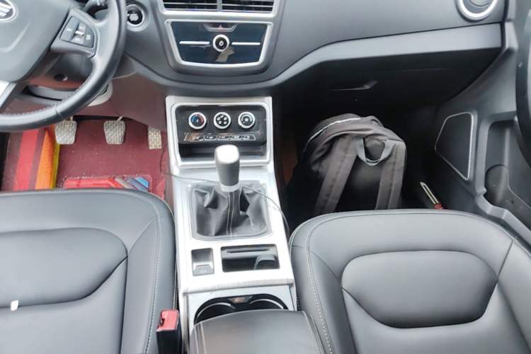 Used Bestune X40 2019 1.6L Manual Luxury Edition China V Gear Lever