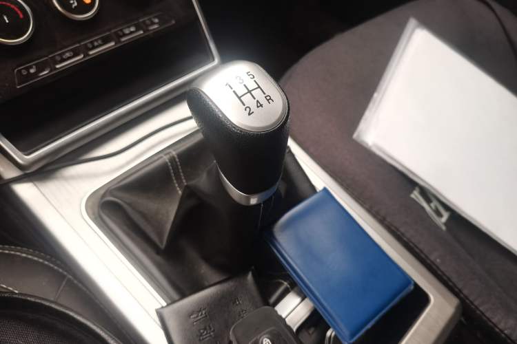 Used Bestune X40 2019 1.6L Manual Luxury Edition China VI Gear Lever