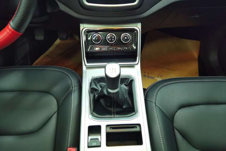 Used Bestune X40 2019 1.6L Manual Luxury Edition China VI Gear Lever