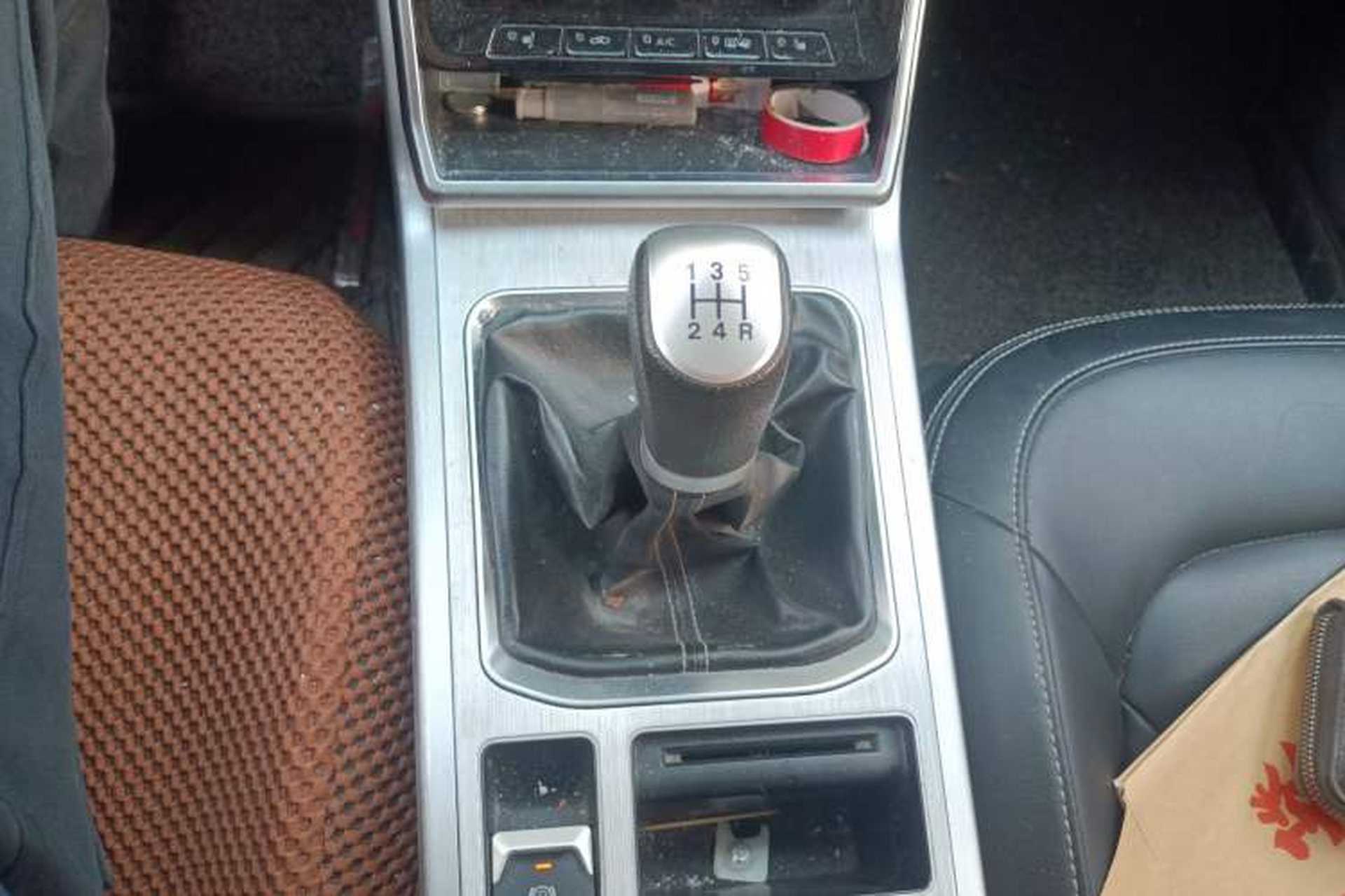Used Bestune X40 2019 1.6L Manual Luxury Edition China VI Gear Lever
