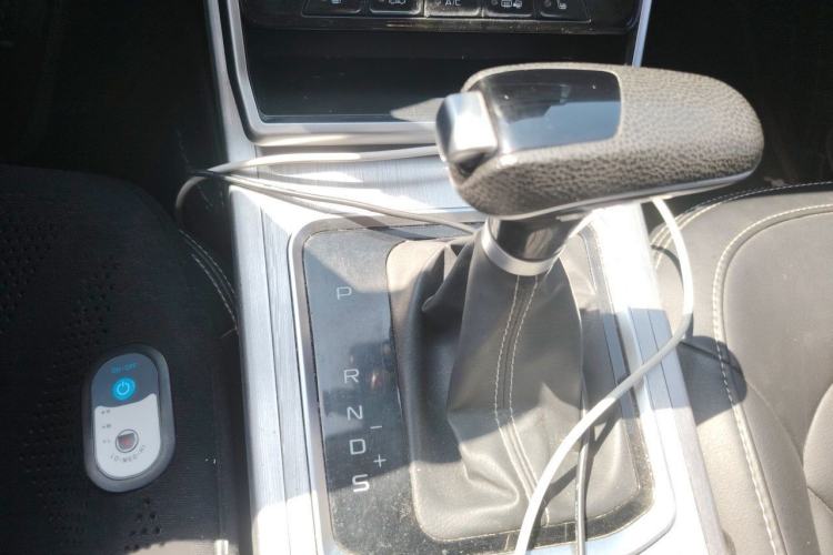 Used Bestune X40 2019 1.6L Automatic Luxury Edition China VI Gear Lever