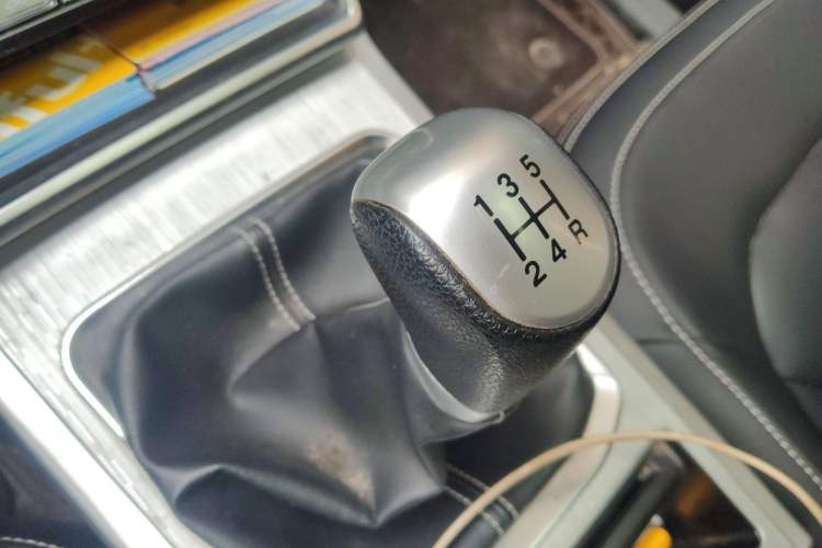 Used Bestune X40 2019 1.6L Manual Luxury Edition China VI Gear Lever