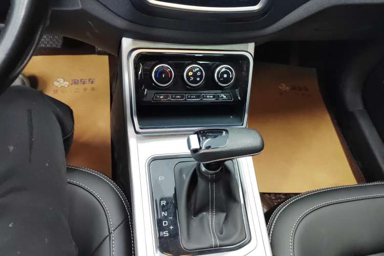 Used Bestune X40 2019 1.6L Automatic Luxury Edition China VI Gear Lever