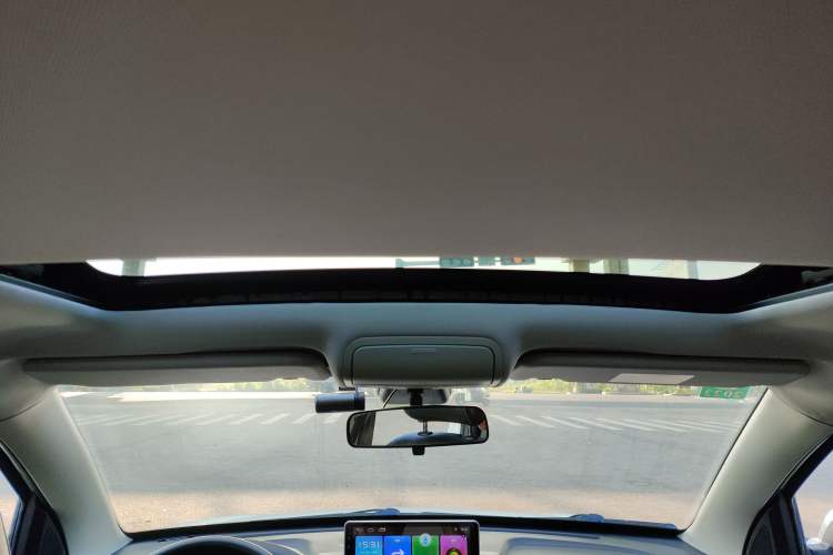 Used Bestune X40 2019 1.6L Automatic Luxury Edition China VI Headliner