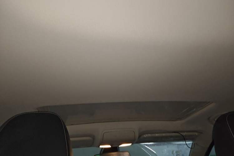 Used Bestune X40 2019 1.6L Automatic Luxury Edition China VI Headliner