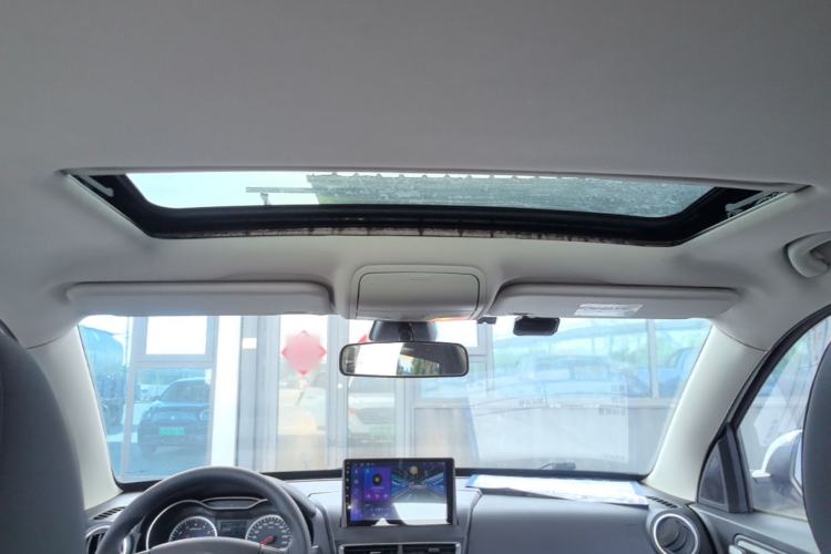 Used Bestune X40 2019 1.6L Automatic Luxury Version China V Emission Standard Headliner