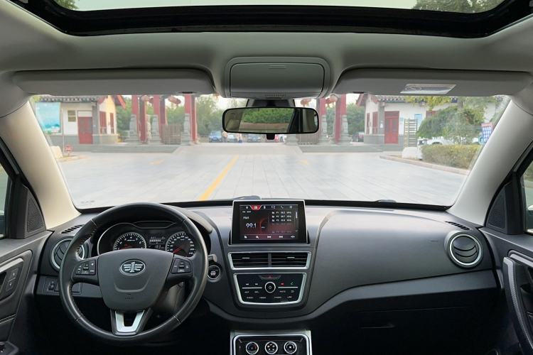 Used Bestune X40 2019 1.6L Automatic Connected Smart Cool Version China V Emission Standard Headliner