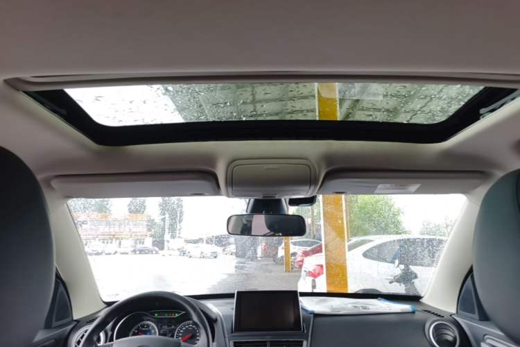 Used Bestune X40 2019 1.6L Automatic Luxury Version China V Emission Standard Headliner