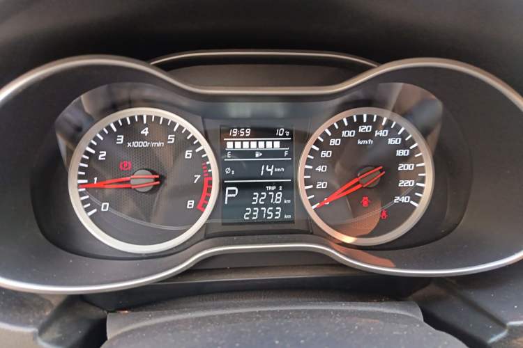 Used Bestune X40 2019 1.6L Automatic Luxury Edition China VI Instrument Cluster