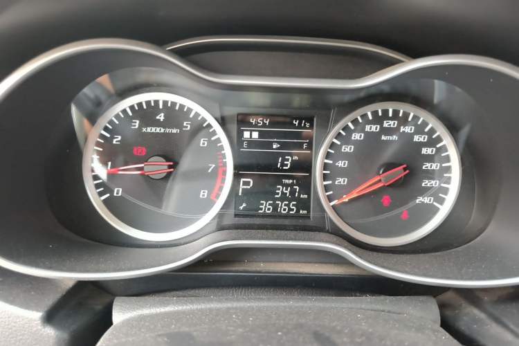 Used Bestune X40 2019 1.6L Automatic Luxury Version China V Emission Standard Instrument Cluster