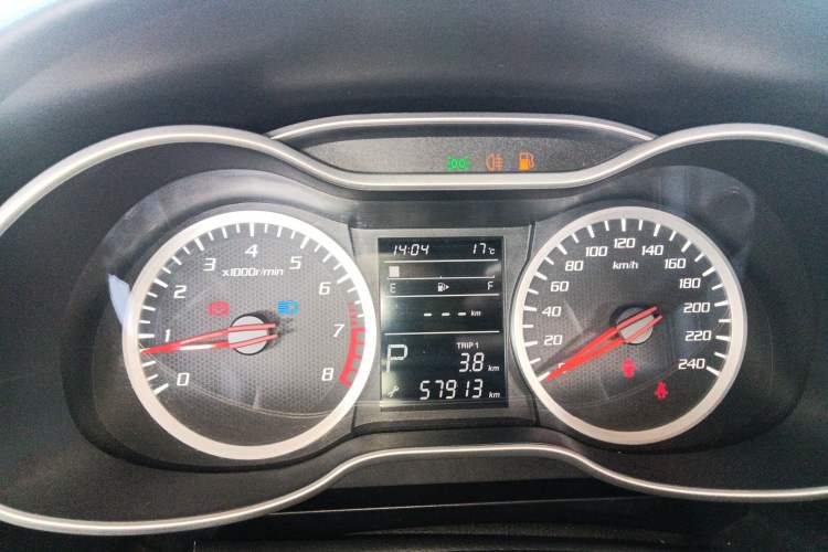 Used Bestune X40 2019 1.6L Automatic Luxury Edition China VI Instrument Cluster