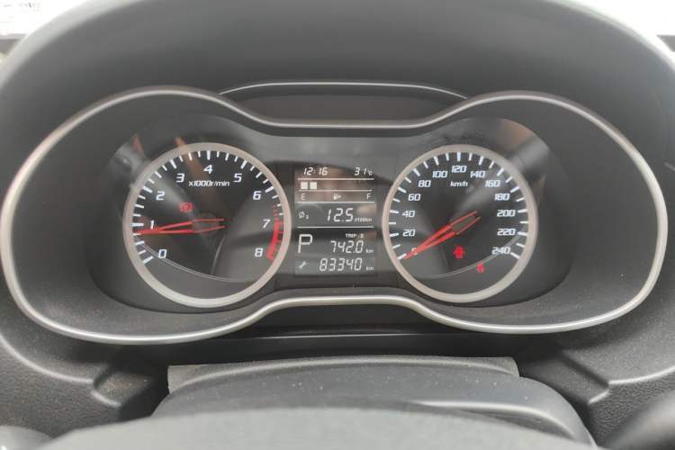 Used Bestune X40 2019 1.6L Automatic Luxury Version China V Emission Standard Instrument Cluster