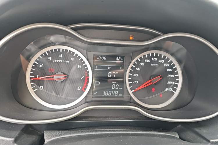 Used Bestune X40 2019 1.6L Automatic Luxury Version China V Emission Standard Instrument Cluster