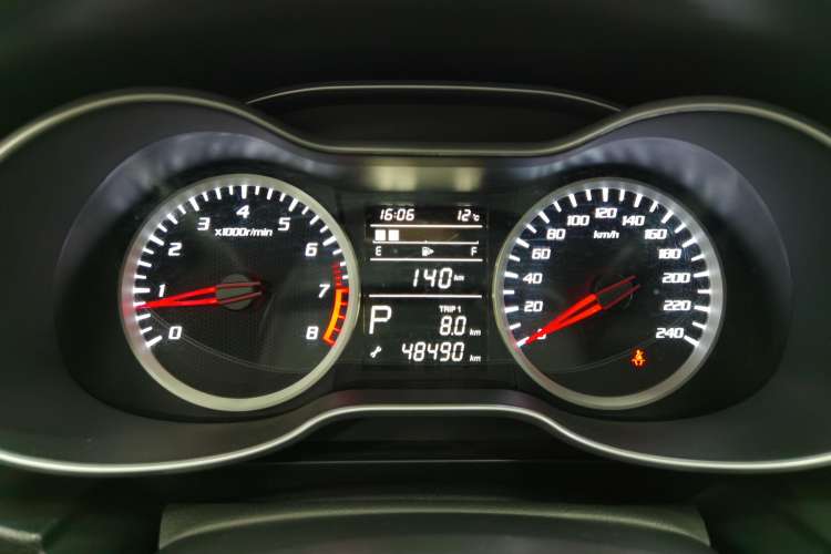 Used Bestune X40 2019 1.6L Automatic Luxury Version China V Emission Standard Instrument Cluster