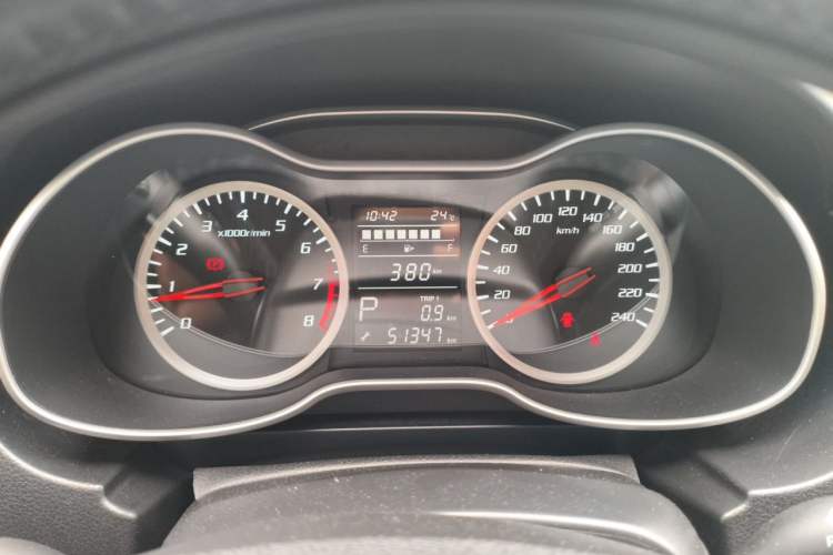 Used Bestune X40 2019 1.6L Automatic Luxury Version China V Emission Standard Instrument Cluster