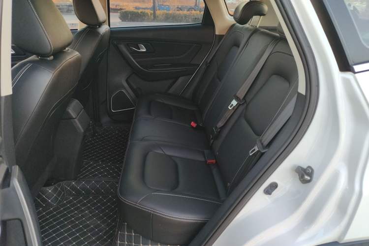 Used Bestune X40 2019 1.6L Automatic Luxury Edition China VI Interior 1