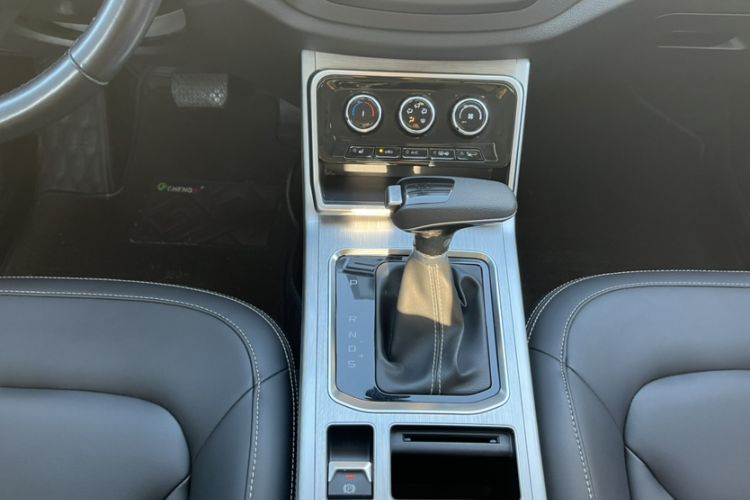 Used Bestune X40 2019 1.6L Automatic Luxury Version China V Emission Standard Interior 10