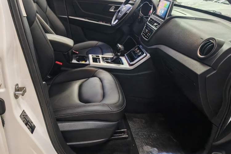 Used Bestune X40 2019 1.6L Automatic Luxury Edition China VI Interior 10