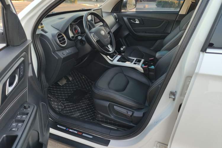 Used Bestune X40 2019 1.6L Automatic Luxury Edition China VI Interior 2