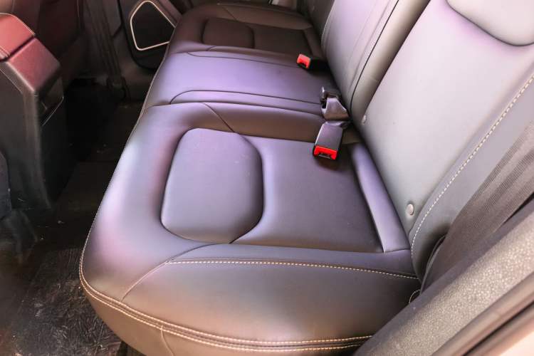 Used Bestune X40 2019 1.6L Automatic Luxury Edition China VI Interior 2