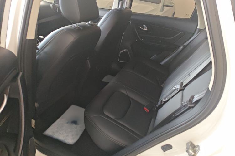 Used Bestune X40 2019 1.6L Manual Luxury Edition China VI Interior 2