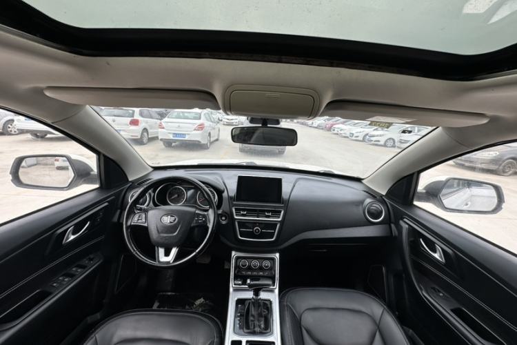Used Bestune X40 2019 1.6L Automatic Luxury Edition China VI Interior 4