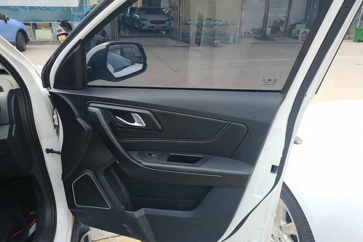 Used Bestune X40 2019 1.6L Automatic Luxury Edition China VI Interior 5