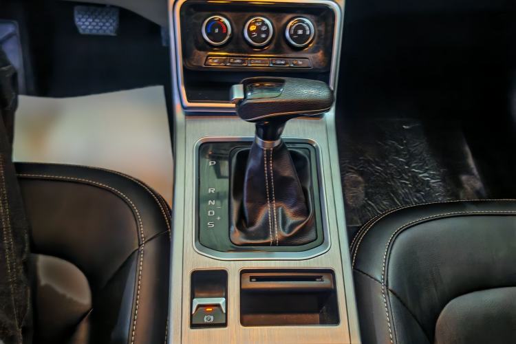 Used Bestune X40 2019 1.6L Automatic Luxury Edition China VI Interior 5