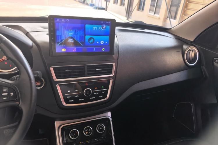Used Bestune X40 2019 1.6L Automatic Luxury Edition China VI Interior 6