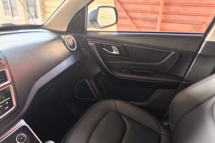 Used Bestune X40 2019 1.6L Automatic Luxury Edition China VI Interior 8