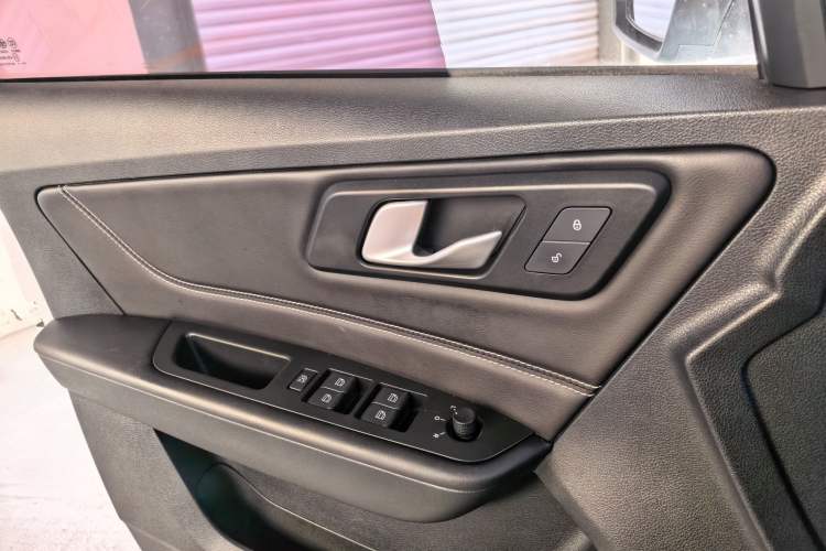 Used Bestune X40 2019 1.6L Automatic Luxury Edition China VI Interior 9