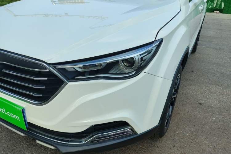 Used Bestune X40 2019 1.6L Automatic Luxury Edition China VI Left Front Headlight