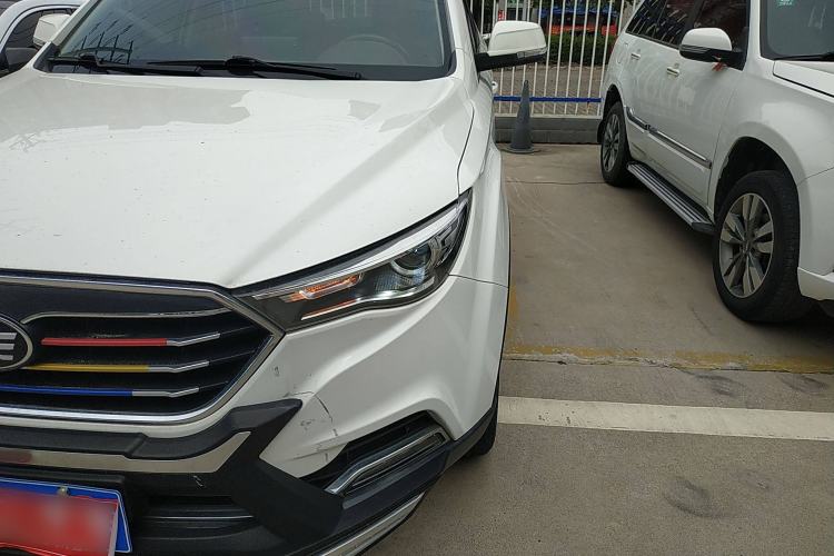 Used Bestune X40 2019 1.6L Automatic Luxury Edition China VI Left Front Headlight