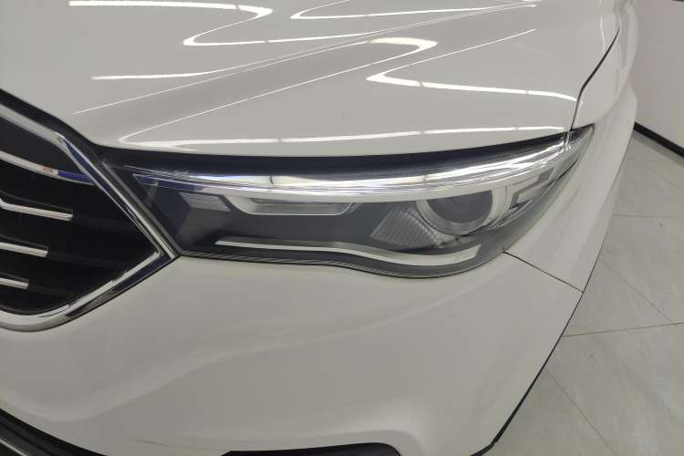 Used Bestune X40 2019 1.6L Manual Luxury Edition China V Left Front Headlight
