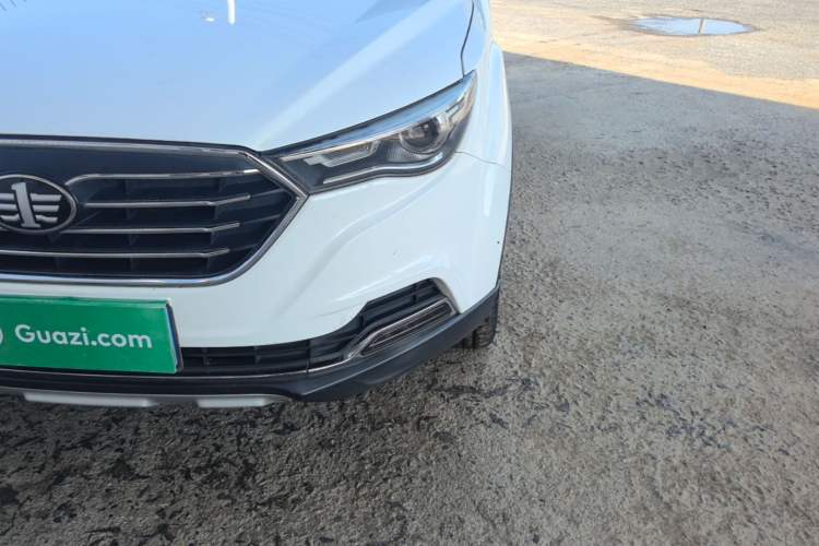 Used Bestune X40 2019 1.6L Manual Comfort Version China V Emission Standard Left Front Headlight