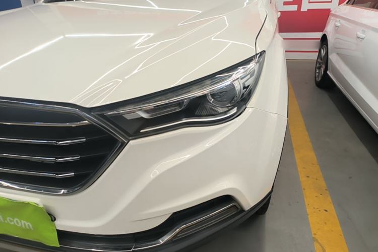 Used Bestune X40 2019 1.6L Automatic Luxury Version China V Emission Standard Left Front Headlight