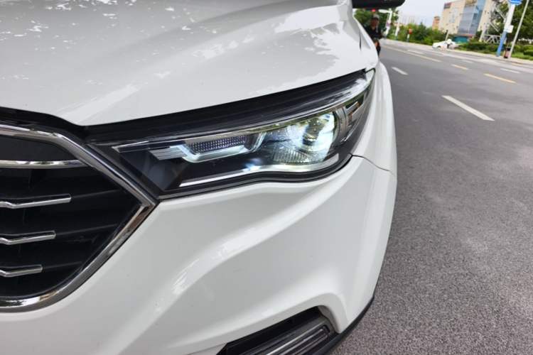 Used Bestune X40 2019 1.6L Manual Luxury Edition China VI Left Front Headlight